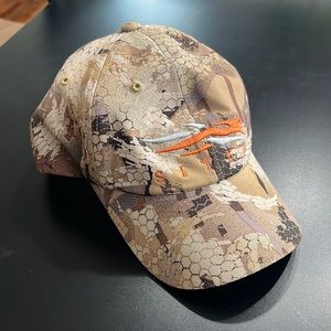 NWOT Sitka Traverse Cap